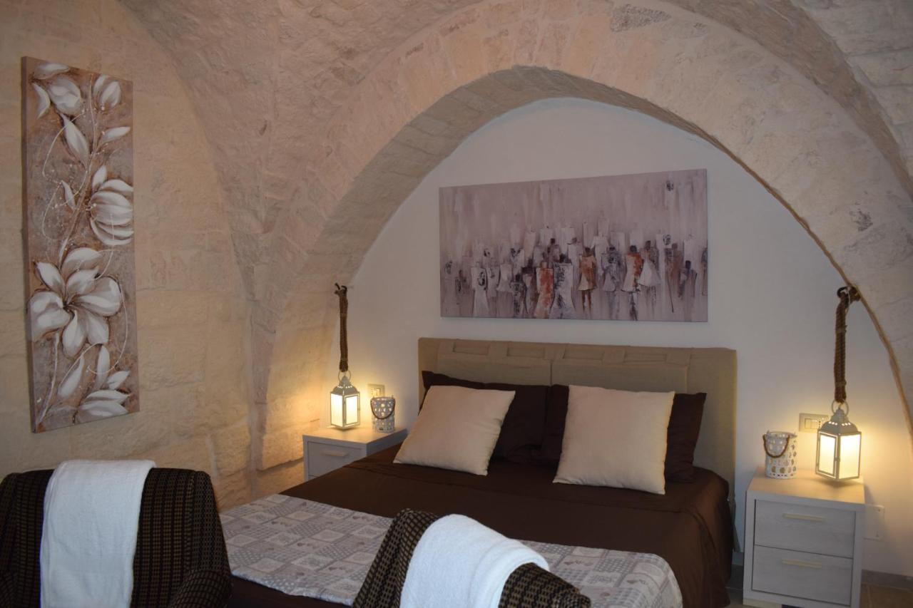 Sardedd White Luxury Villa ชิสแตร์นีโน ภายนอก รูปภาพ